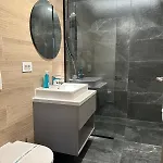 Apartament Inchis Near Coresi Mall