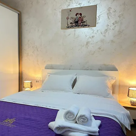 Inchis Near Coresi Mall براشوف