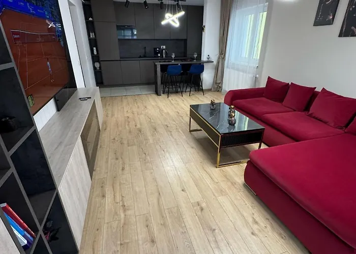 Inchis Near Coresi Mall 布拉索夫